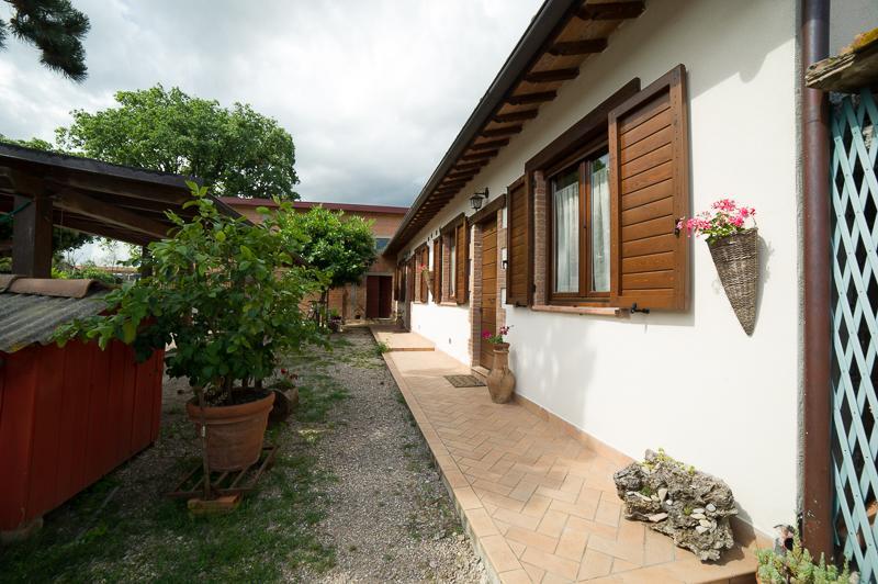 Agriturismo Consalvi Valentina Маршано Екстериор снимка